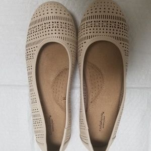 Ladies Croft & Barrow flats